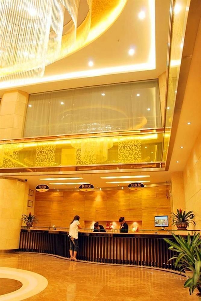 Vienna Hotel Qingyuan Lianjiang Road Luaran gambar